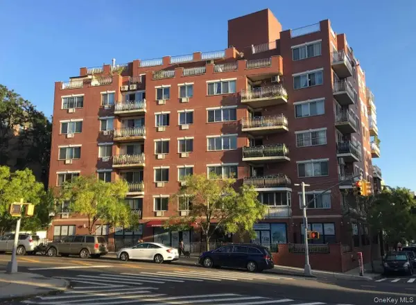 137-08 31st Road #5E, Flushing, NY 11354