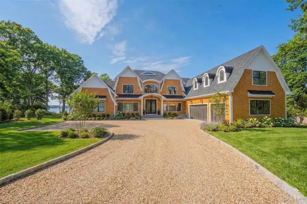 106 Cove Road, Northport, NY 11768