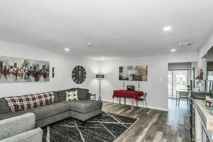 55 Forge Lane, Coram, NY 11727 - #3