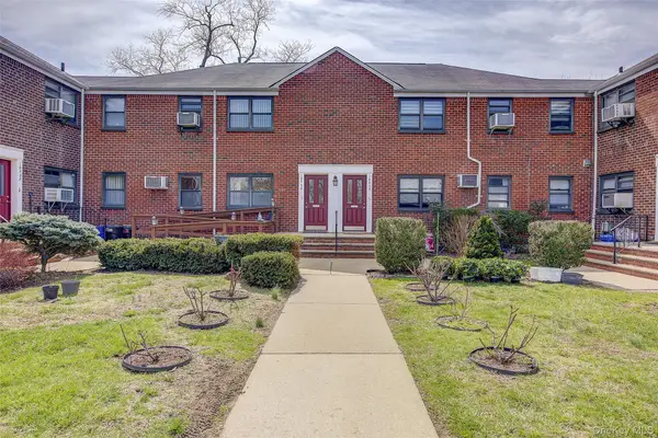 160-36 Cross Island Parkway #6-203, Whitestone, NY 11357