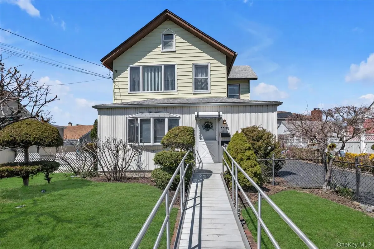 1118 West Broadway, Hewlett, NY 11557 - #1