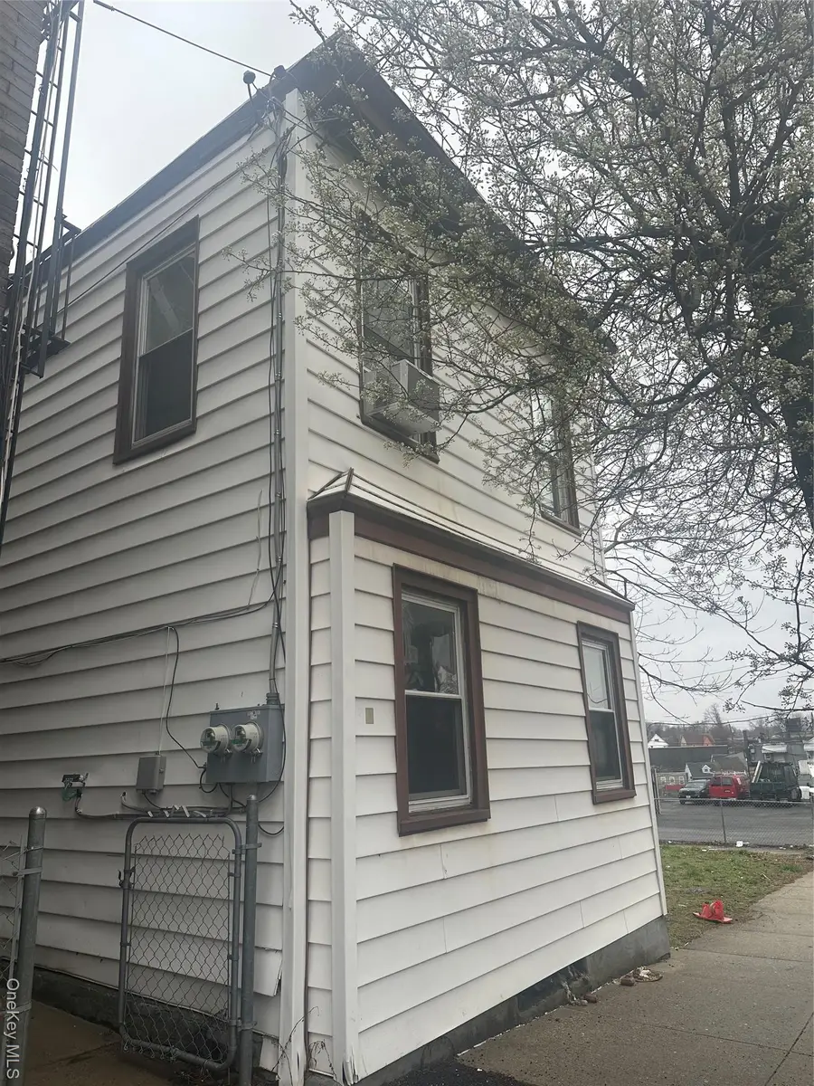 21 Drake Avenue, New Rochelle, NY 10805 - #3