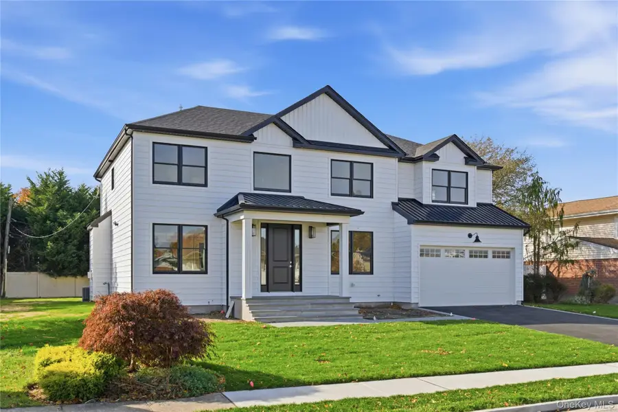 16 Otsego Place, Jericho, NY 11753 - #2