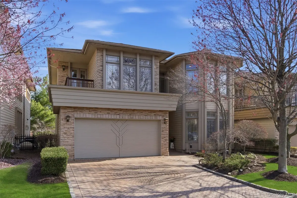 50 Holiday Pond Road, Jericho, NY 11753 - #1