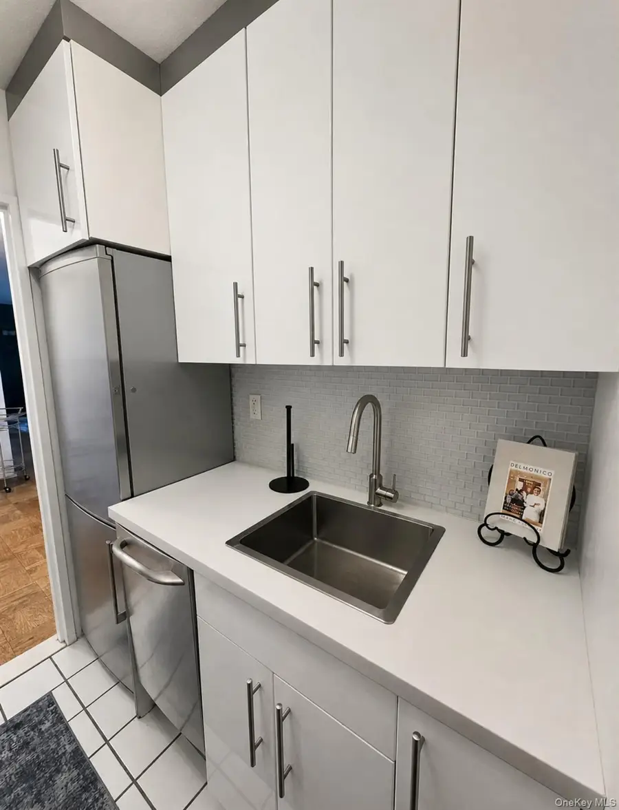 225 E 57th Street #20E, New York, NY 10022 - #3