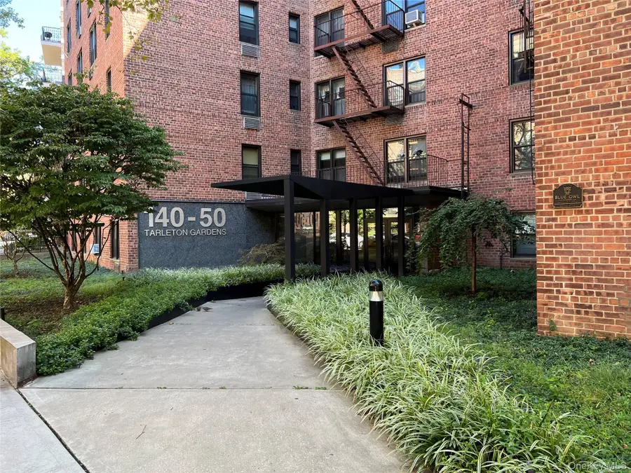 14050 Burden Crescent #2E, Briarwood, NY 11435 - #2