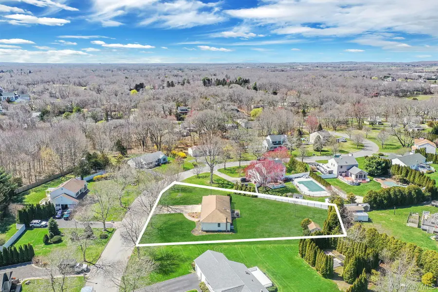 84 Crystal Drive, Aquebogue, NY 11931 - #2