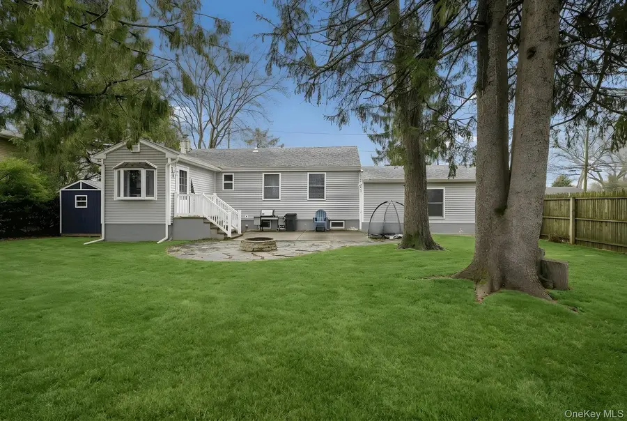 3 Roy Avenue, West Islip, NY 11795 - #3