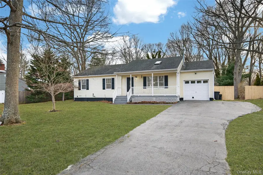 45 Maple Avenue, Shirley, NY 11967 - #2