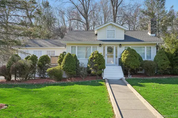 17 Pine Hill Road, Highland Mills, NY 10930