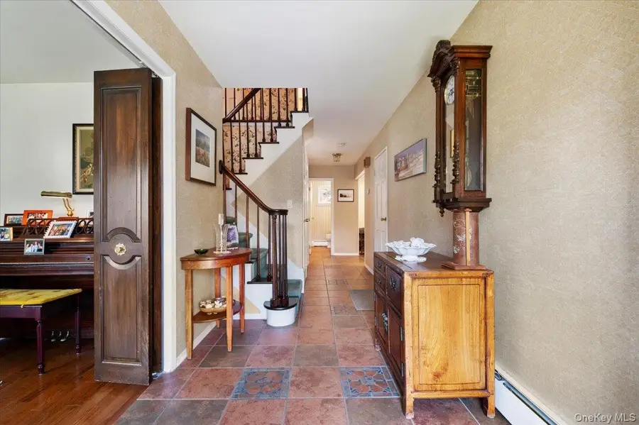 2187 Loines Avenue, Merrick, NY 11566 - #2