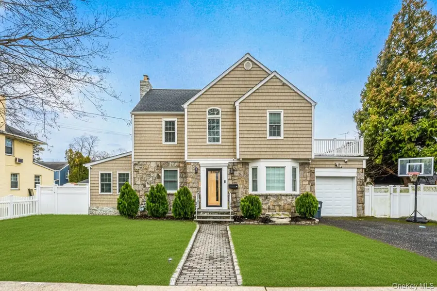 30 Alicia Court, Hempstead, NY 11550 - #2