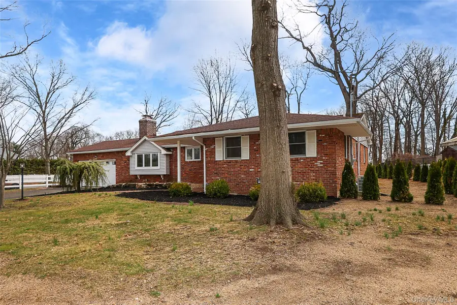 61 Preston Street, Huntington, NY 11743 - #2