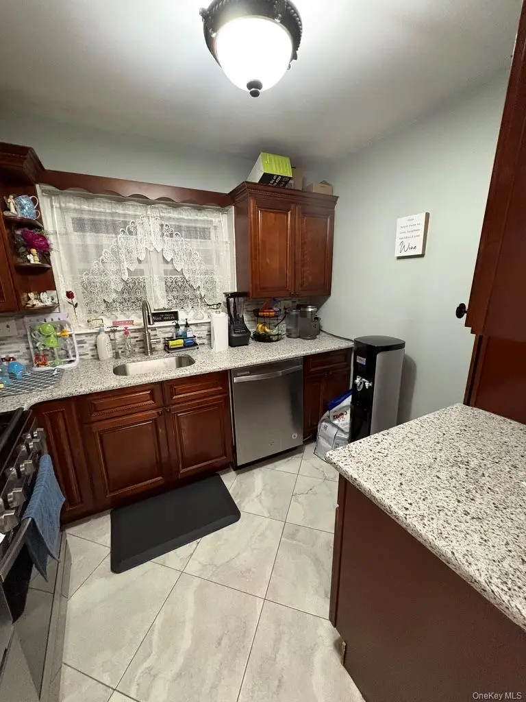 857 Vincent Avenue, Bronx, NY 10465 - #2