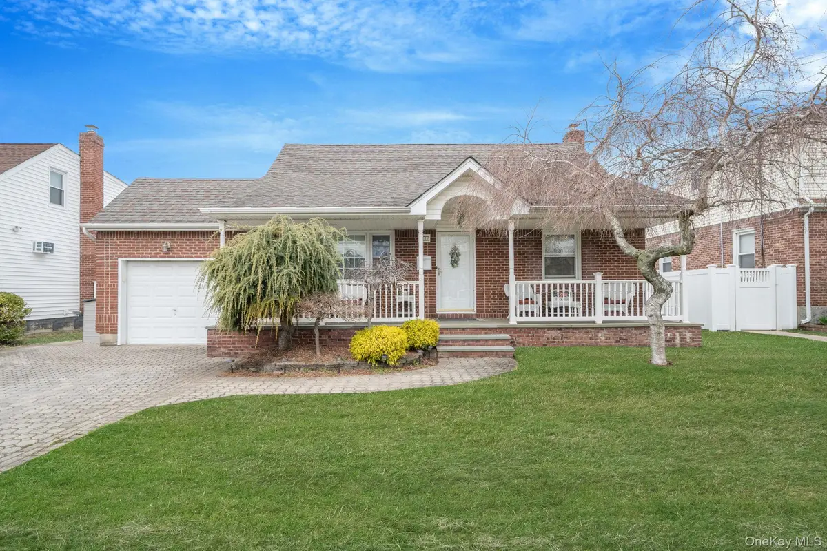 77 Tyrconnell Avenue, Massapequa Park, NY 11762 - #1