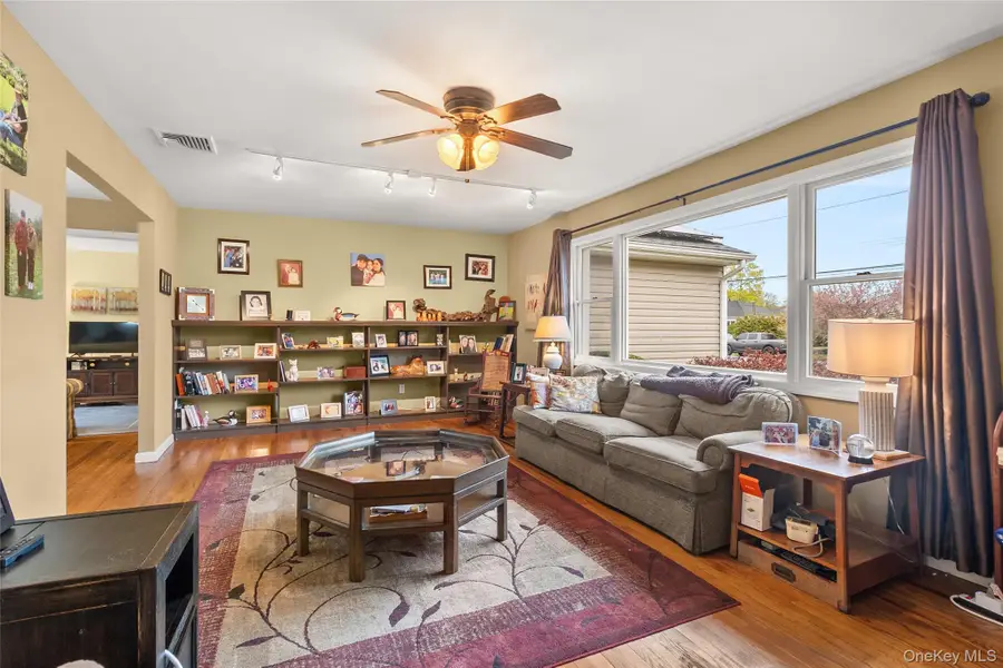 1390 Thompson Drive, Bay Shore, NY 11706 - #3