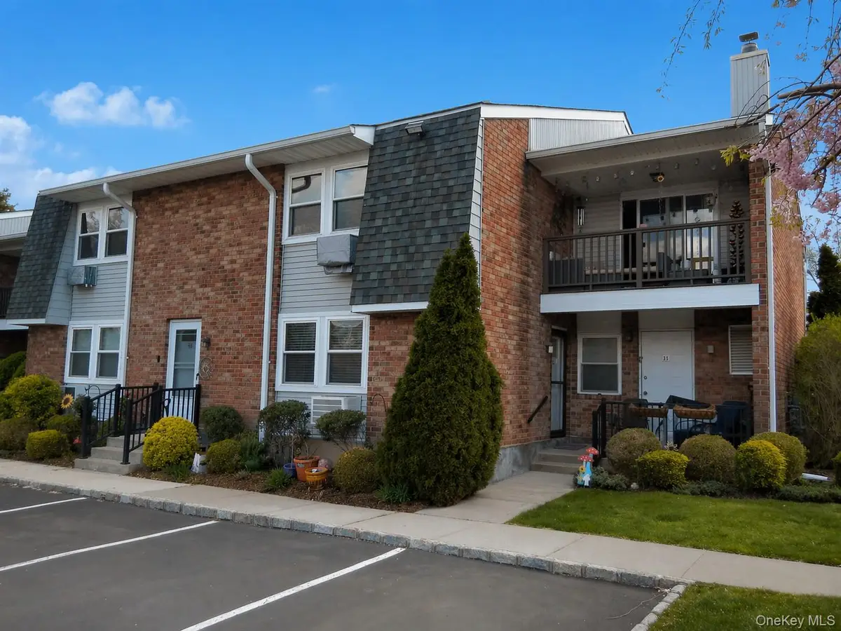 146 Millard Avenue #146, West Babylon, NY 11704 - #1