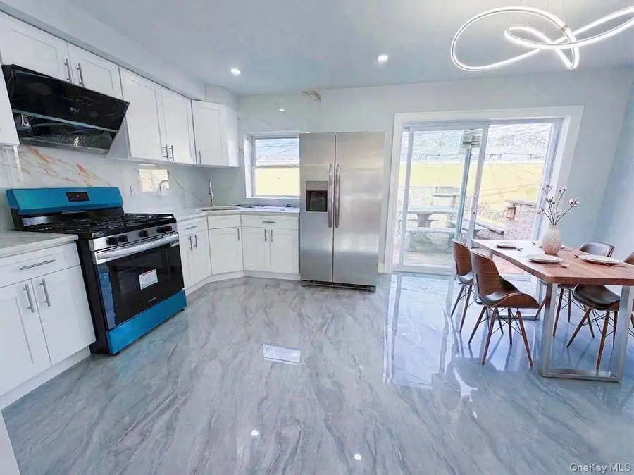 166-65 17th Road, Whitestone, NY 11357 - #2