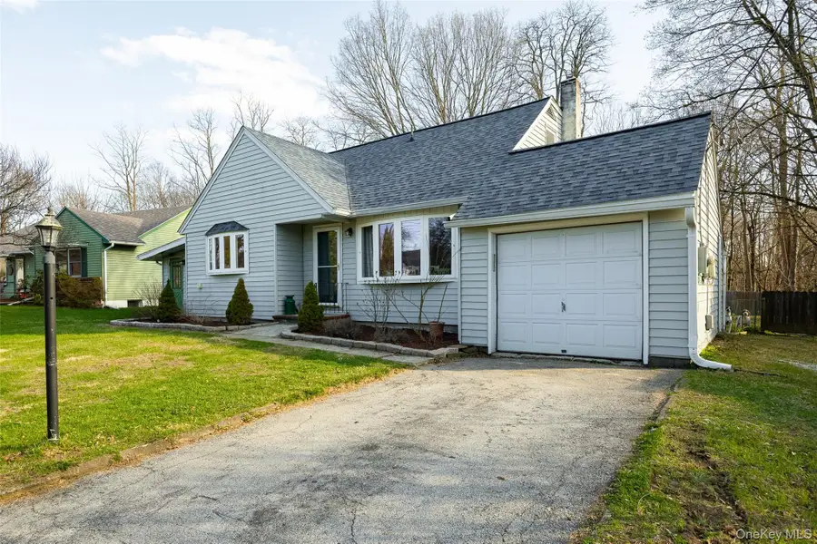 6 Gale Drive, Poughkeepsie, NY 12603 - #2