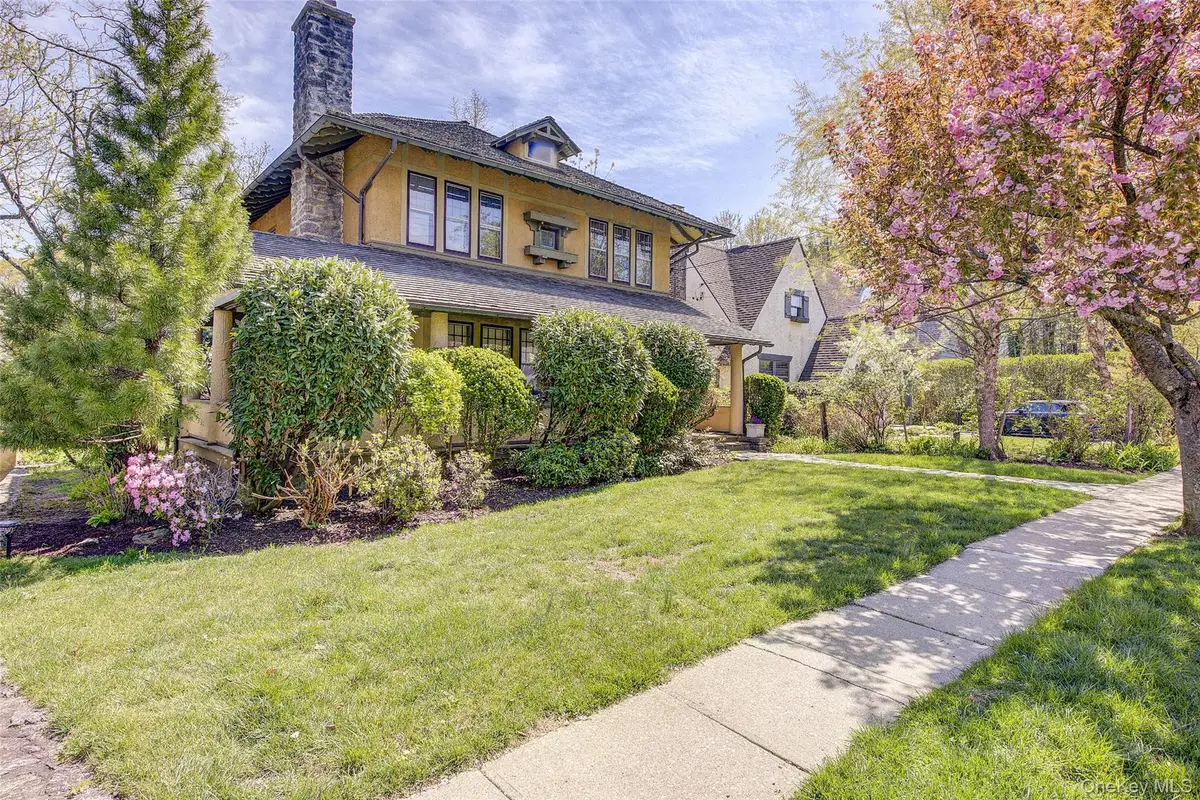 78 Hickory Grove Drive W, Larchmont, NY 10538 - #1