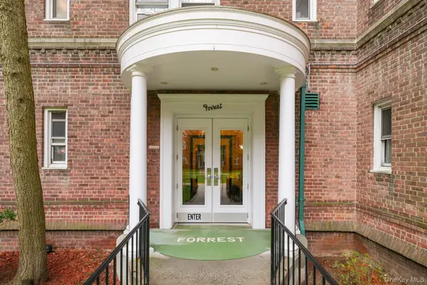 90 Bryant Avenue #5B - Forrest, White Plains, NY 10605