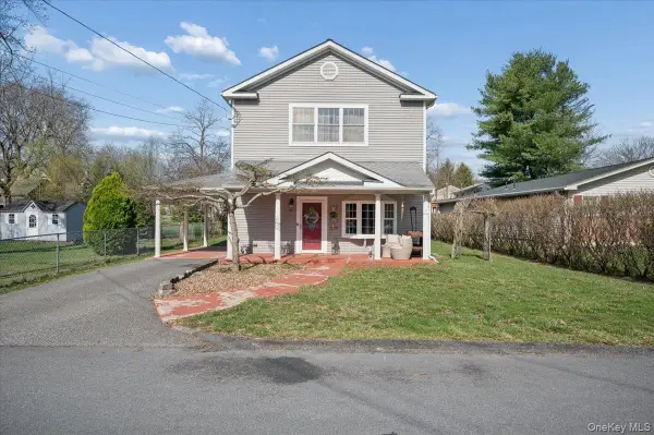 25 Hollis Street, Highland Mills, NY 10930