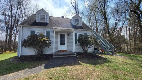 47 Kinderhook Drive, Poughkeepsie, NY 12603