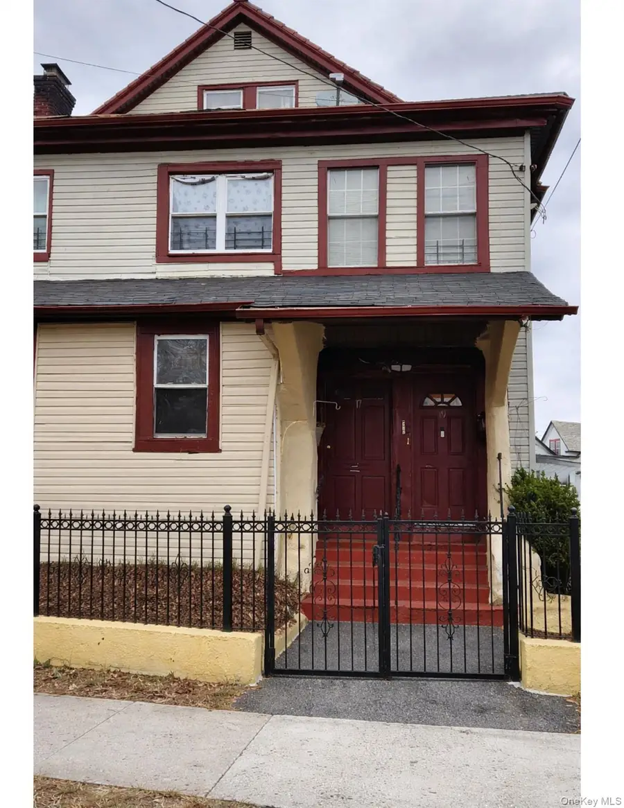 17 Amsterdam Place, Mount Vernon, NY 10553 - #2
