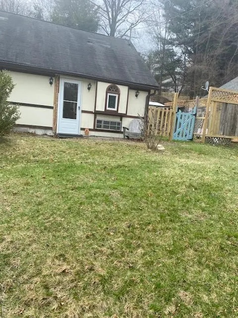 3 Lakeview Drive W, Wurtsboro, NY 12790