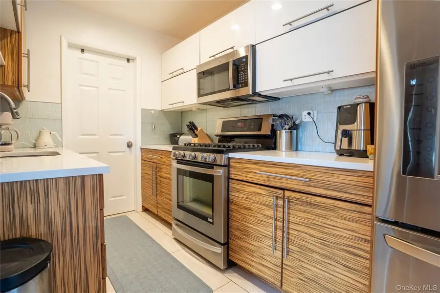 211-10 18th Avenue #6E, Bayside, NY 11360 - #2