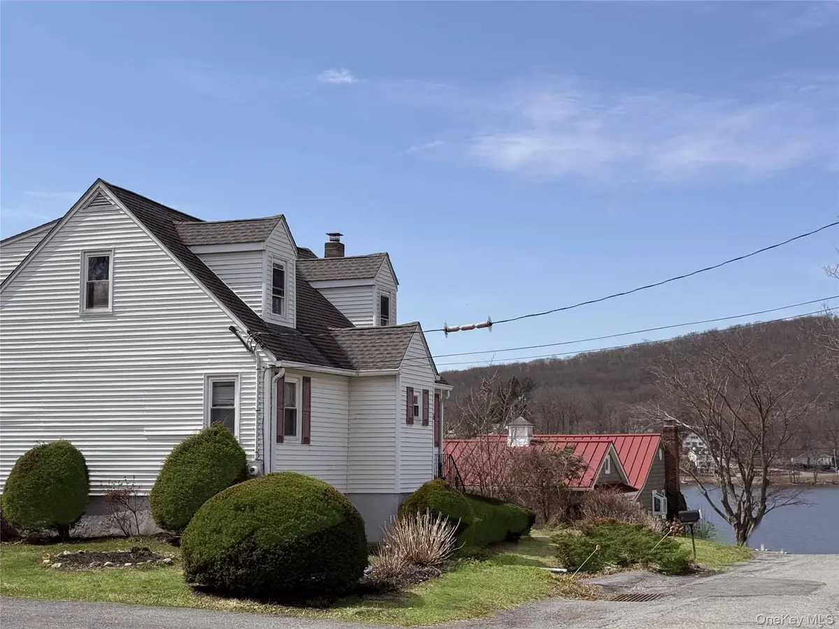 5 Lockwood Road, Carmel, NY 10512 - #1