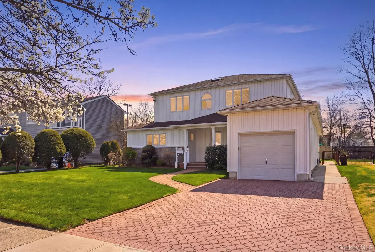 157 Rose Lane, New Hyde Park, NY 11040 - #1