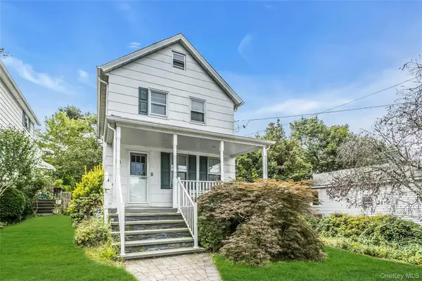 46 Irving Place, Oyster Bay, NY 11771