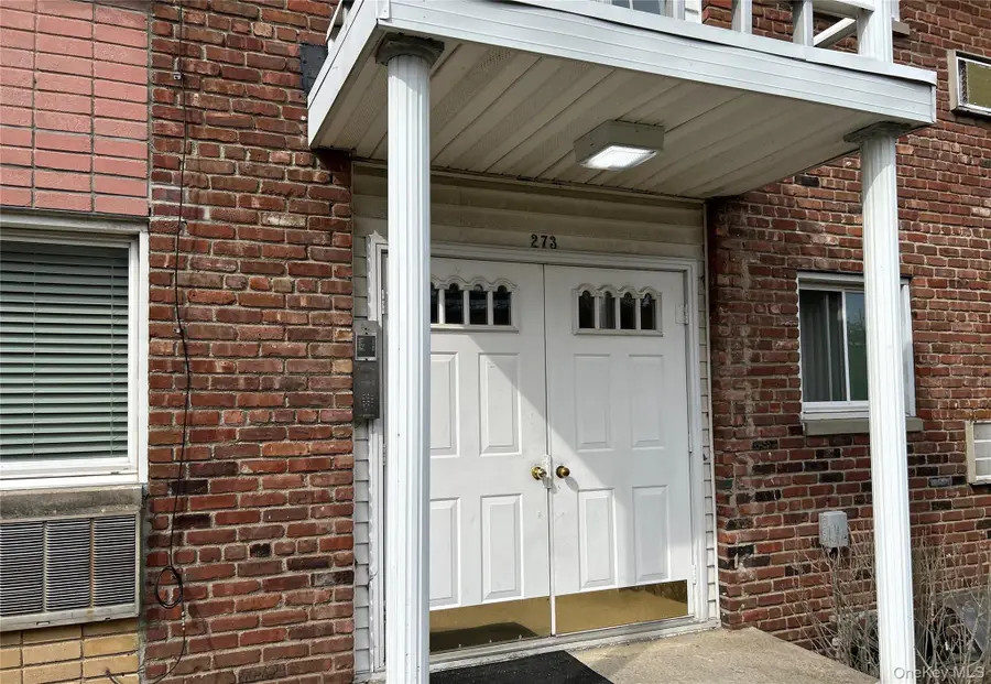 273 Newbridge Road #D2, Levittown, NY 11756 - #2