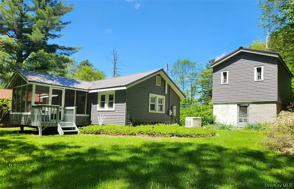 45 W Kenoza Place, Smallwood, NY 12778