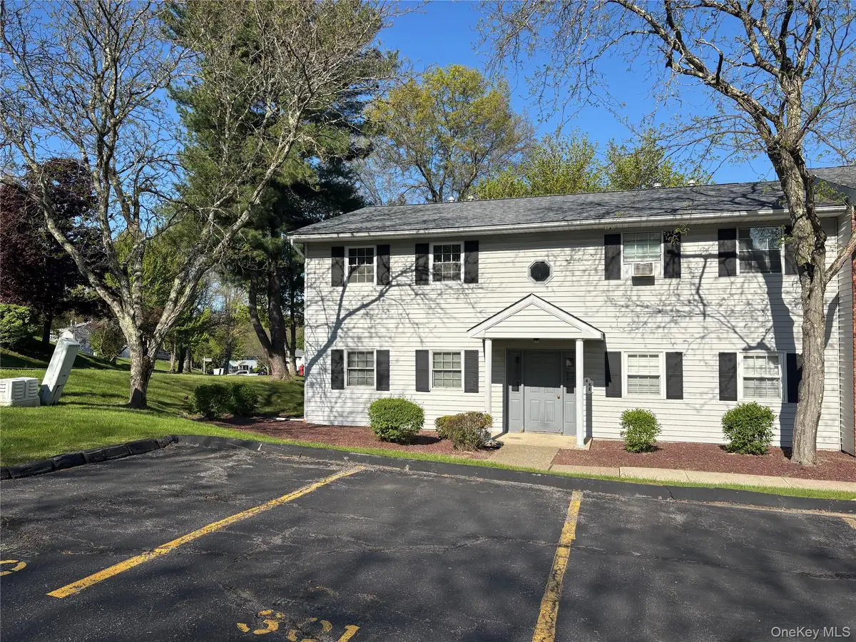 4 Locust Court #F, Fishkill, NY 12524 - #1