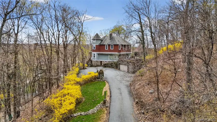 65 Rockledge Drive, Suffern, NY 10901 - #2