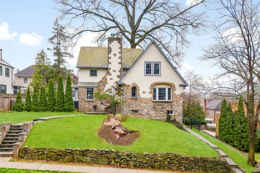 90 Boulevard, Pelham, NY 10803 - #3