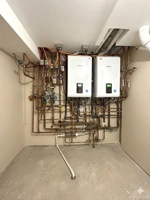 14419 106th Avenue, Jamaica, NY 11435 - #2