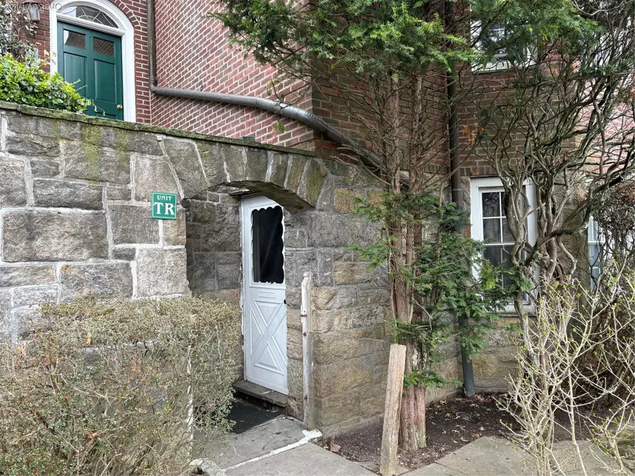 11 Campus Place #TR, Scarsdale, NY 10583 - #2