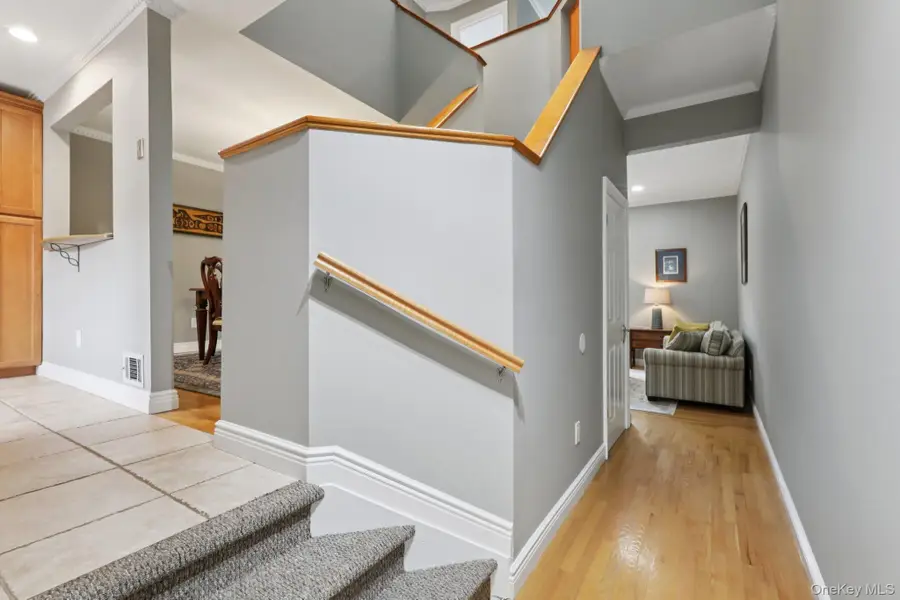 26 Village Green #26, Bardonia, NY 10954 - #2