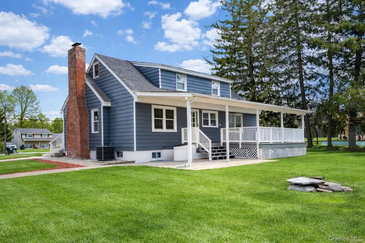 15 Waring Road, Newburgh, NY 12550 - #1