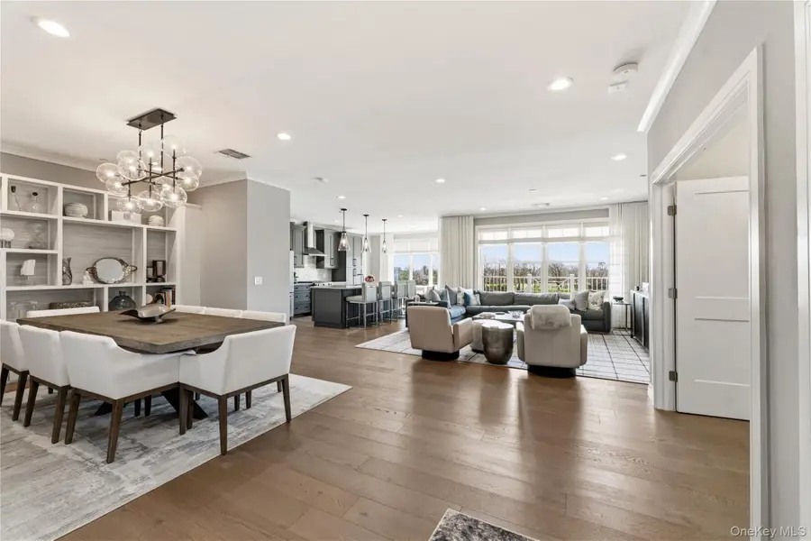 22302 Aspenwood Drive #22302, Plainview, NY 11803 - #2