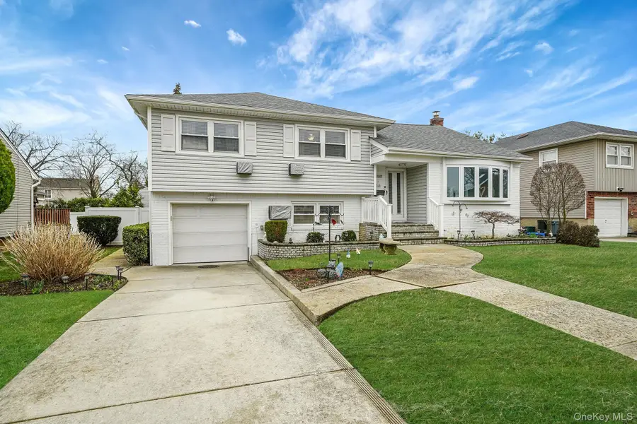 2626 Burro Lane, East Meadow, NY 11554 - #3