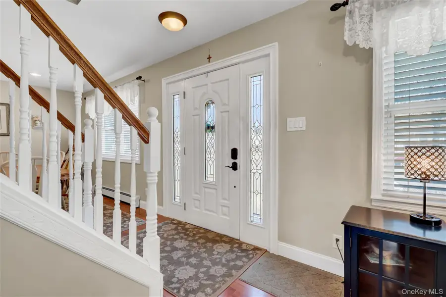 1105 N Broadway, Massapequa, NY 11758 - #2