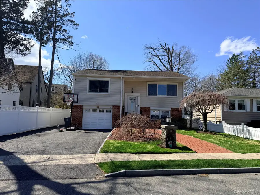 239 Davis Avenue, White Plains, NY 10605 - #2