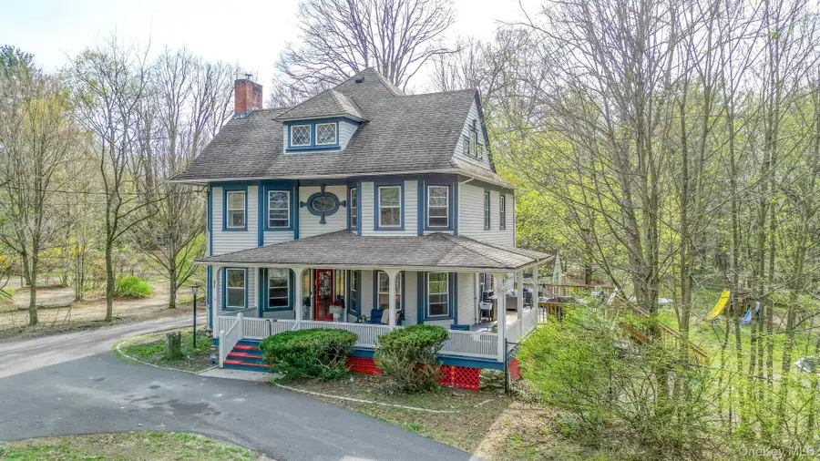 832 Bloomingburg Road, Bloomingburg, NY 12721 - #2