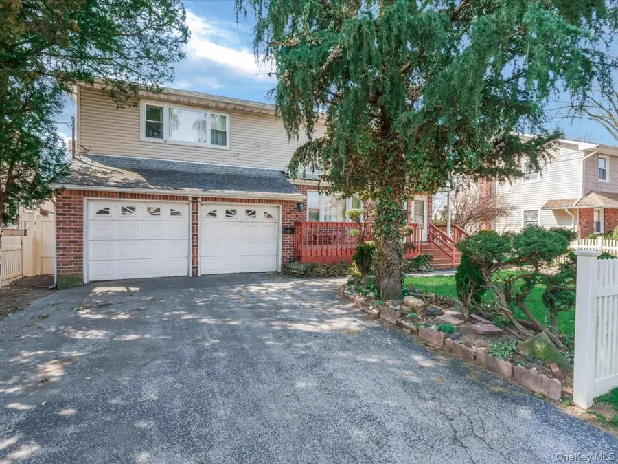 1543 Sweetman Avenue, Elmont, NY 11003 - #2