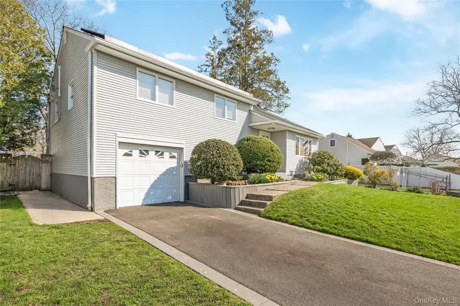 55 Amherst Drive, Massapequa, NY 11758 - #2