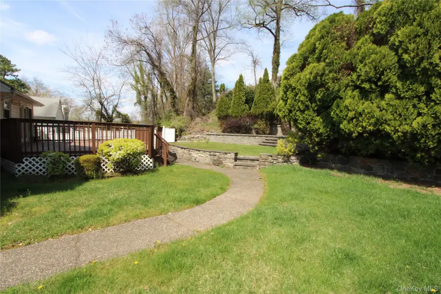 170 Pembrook Drive, Yonkers, NY 10710 - #3